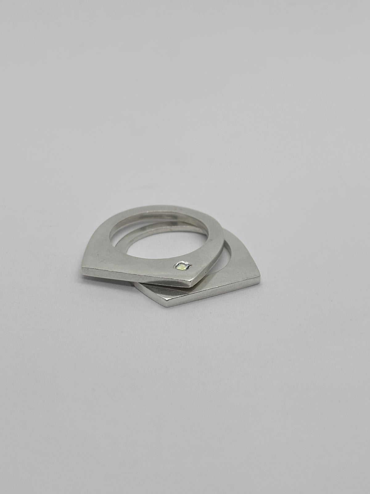 Anillo Quadra Circón