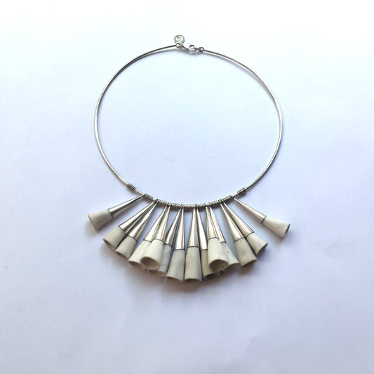 Collar Racimo Mediano Blanco